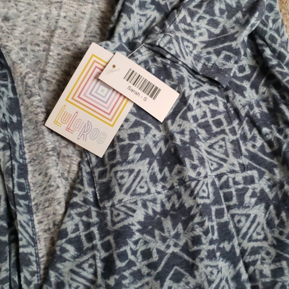 BNWT Small Lularoe Sarah